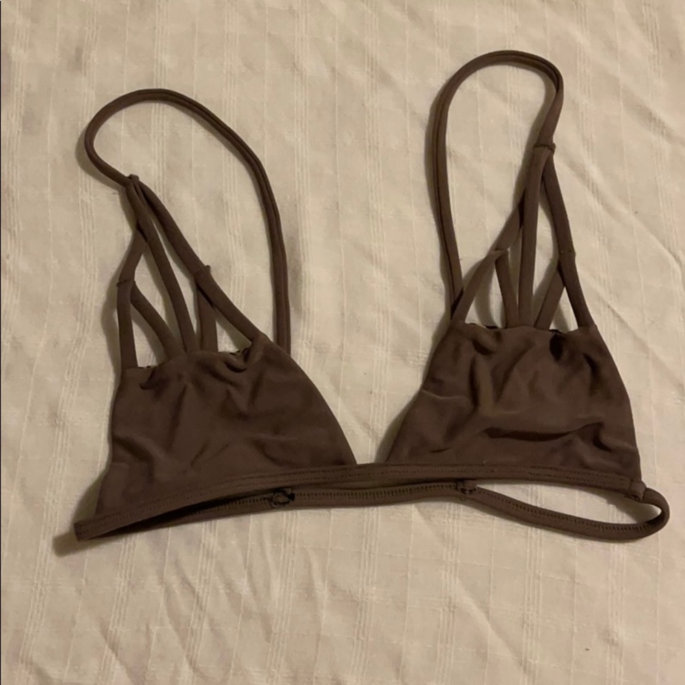 Acacia swimwear Santorini top Fig size P (xs)